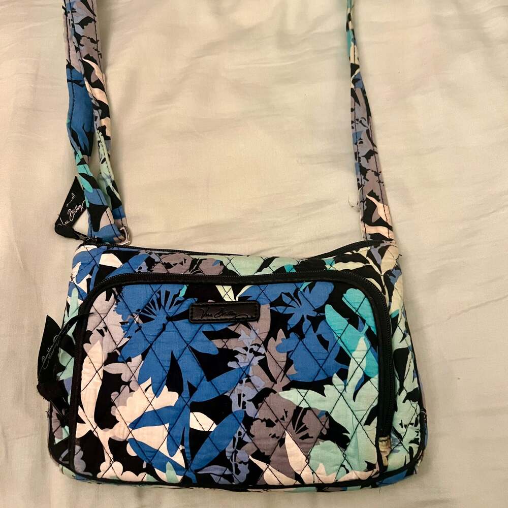 Vera Bradley CAMOFLORAL Wallet Purse Adjustable